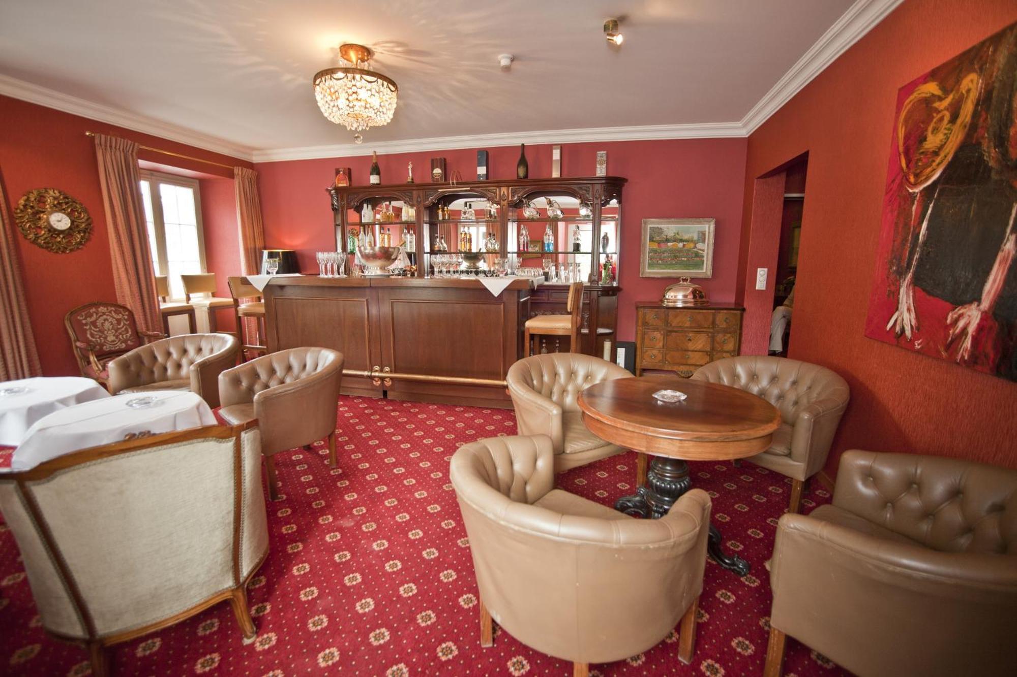 Hotel Bad Eptingen Extérieur photo