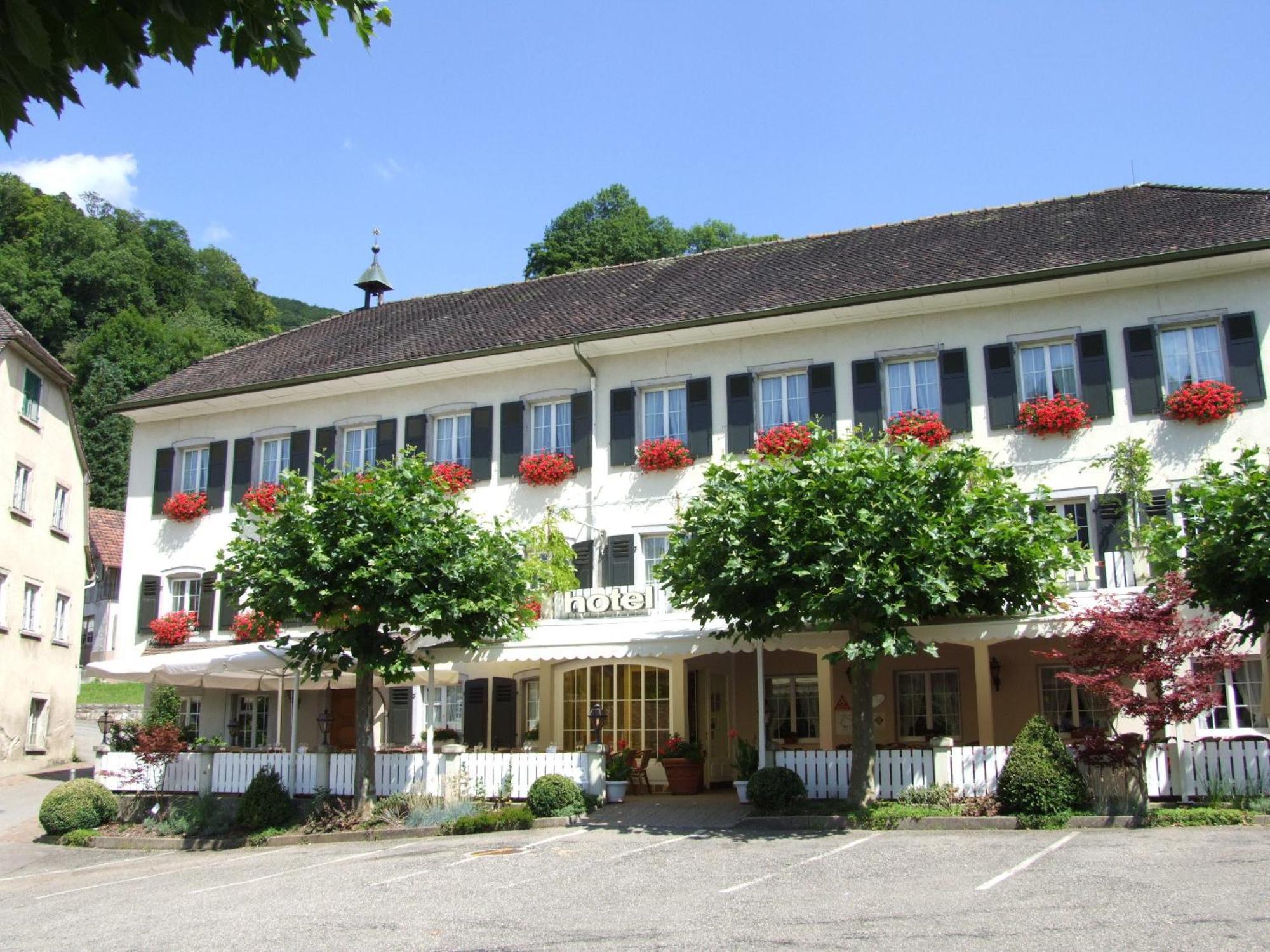 Hotel Bad Eptingen Extérieur photo